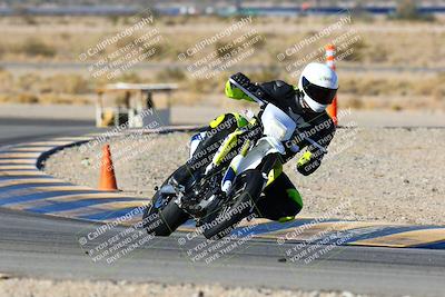 media/Jan-09-2022-SoCal Trackdays (Sun) [[2b1fec8404]]/Turn 11 (935am)/